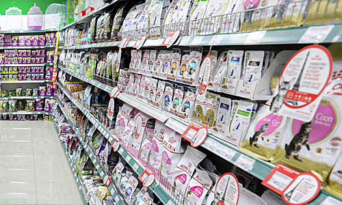 Отправляйтесь за кормом в ближайший зоомагазин