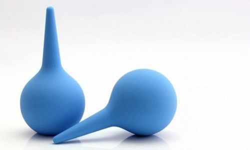 Введение лекарств животным ректально